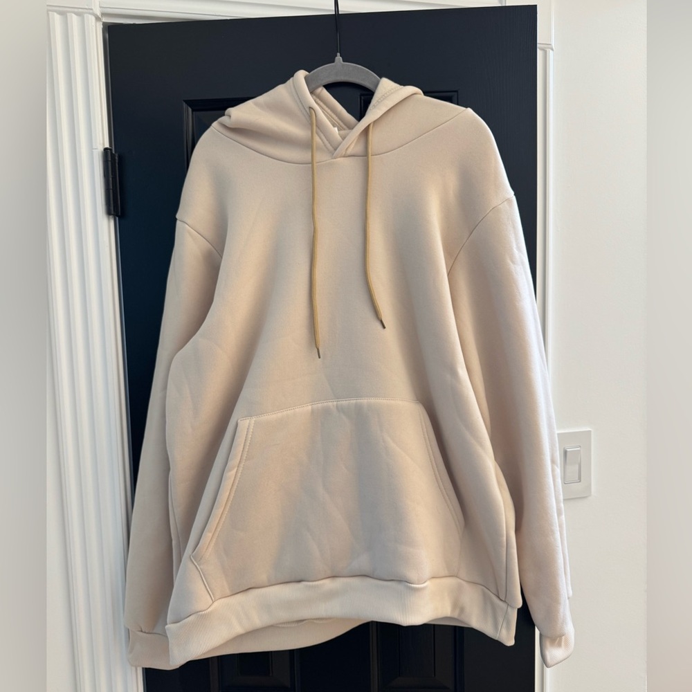 Men’s Cream Fleece Hoodie Sweatshirt w/ Front Pocket NWOT